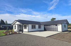1161 Thornton Dr, Sequim, WA 98382