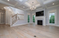 11014 Kings Crown Dr, Prospect, KY 40059