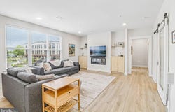 43795 TRANSIT Square, ASHBURN, VA 20147