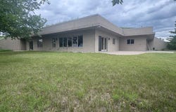 2244 Rd 3300, Deweese, NE 68934