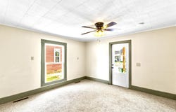 906 E Cale Street, Monett, MO 65708
