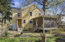 630 E Stanford Street, Springfield, MO 65807