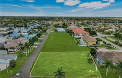 5429 SW 16th Pl lot: 1, CAPE CORAL, FL 33914
