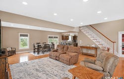 42-B Great Ring Road, Newtown, CT 06482