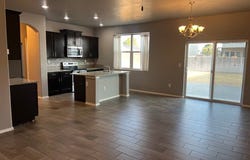 1018 Clover Ln, Roswell, NM 88203