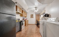 Chicago, IL 60652