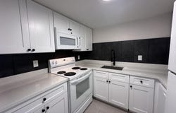 2690 N 43RD Avenue, Phoenix, AZ 85009