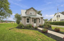 562 E Franklin Street, Berne, IN 46711