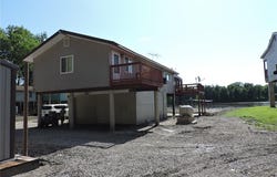 334 N River Rd, Elsberry, MO 63343