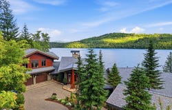 203 SHANNON Ln, Dover, ID 83825