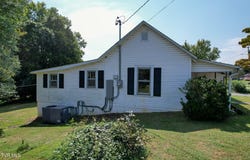 113 W Barton Ridge Road, Greeneville, TN 37743