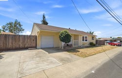 32235 Pulaski Dr, Hayward, CA 94544