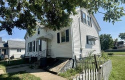 1434 Kansas Street, Ottawa, IL 61350
