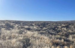 Rock House Rd, Christmas Valley, OR 97641