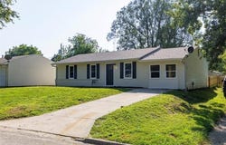 3304 Chippewa Lane, St Joseph, MO 64503