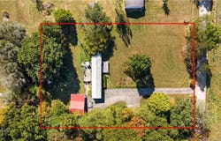 11380 S Old Bear Creek Road, Pekin, IN 47165