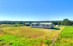 332477 E 850 Road, Wellston, OK 74881