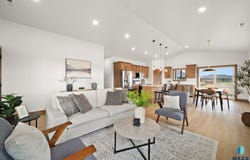 2412 S Saddle Ridge Dr, Sioux Falls, SD 57110