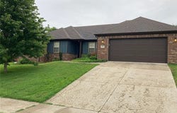 420 Trieste Drive, Centerton, AR 72719