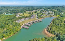 1137 Mariners Way, Huddleston, VA 24104