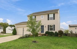1349 Wagy Square, Pataskala, OH 43062