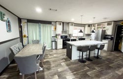 114 4th, Natalia, TX 78059
