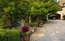 4513 N Hewitts Point Rd, Oconomowoc, WI 53066