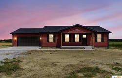 275 J S King Road, Glasgow, KY 42141