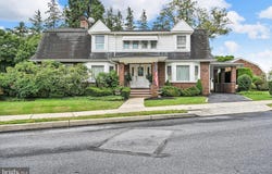24 UPLAND Road, WYOMISSING HILLS, PA 19609