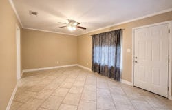 517 W Fifth St, Hope, AR 71801