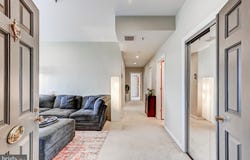 10 E LEE Street, BALTIMORE, MD 21202