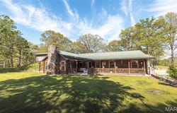 11090 Highway K, Jadwin, MO 65501