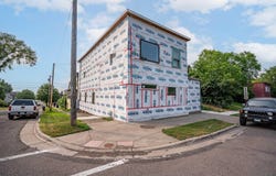 2502 W 3rd St, Duluth, MN 55806