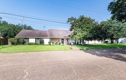 351 N 7th Street, Eunice, LA 70535