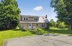 691 Eastern Avenue, Augusta, ME 04330