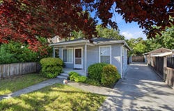 2115 University AVE, MOUNTAIN VIEW, CA 94040