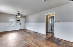 420 E 8th Ave, Hutchinson, KS 67501