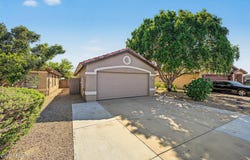 833 E PIMA Avenue, Apache Junction, AZ 85119