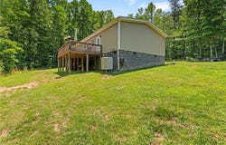 432 C C Camp Rd, Meherrin, VA 23954