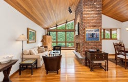 9 W Ridge Dr, Sharon, MA 02067