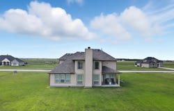 2375 Diamond D Dr., Beaumont, TX 77713