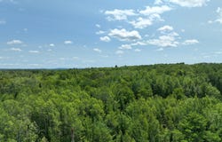 Martins Lane, Glenburn, ME 04401