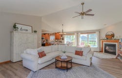 2186 Waters Way, Washington, IA 52353-3125