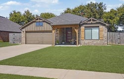 757 E 139th Place, Glenpool, OK 74033