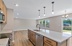 475 Mud Hen Dr, Shepherdsville, KY 40165
