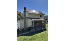 745 Wood Ct, South Fork, PA 15956