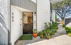 909 Olive Ave, Coronado, CA 92118