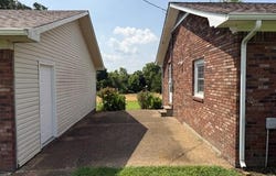 225 E ST RT 339, Mayfield, KY 42066