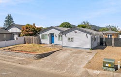 2790 S 9TH St, Lebanon, OR 97355