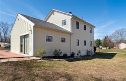 129 Simmonsville Avenue, Johnston, RI 02919